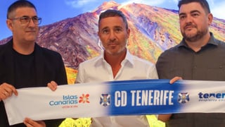 Rotundo mensaje de Óscar Cano a la plantilla del Tenerife