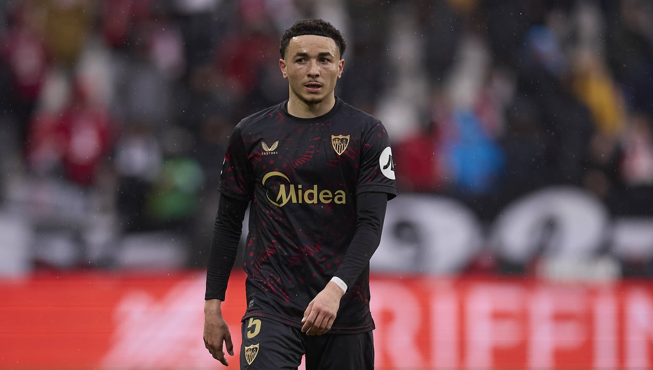 El Sevilla, manos a la obra para evitar un problema con Rubén Vargas y Akor Adams