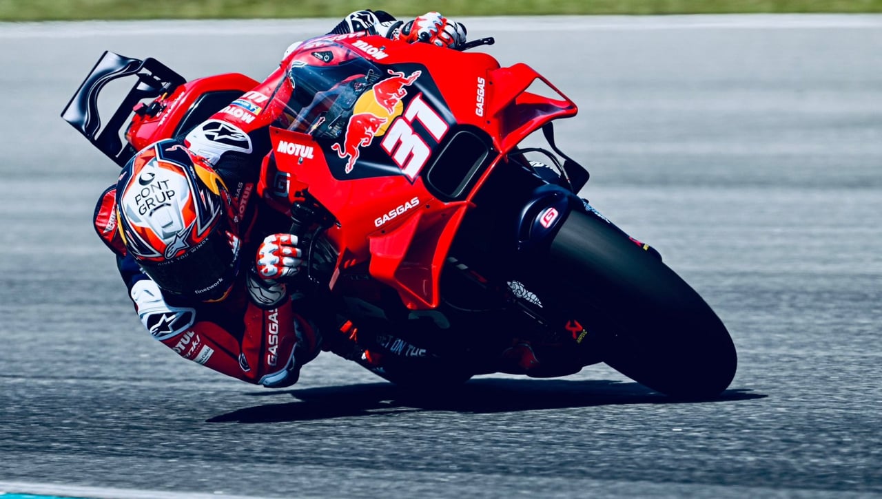 Pedro Acosta logra su primera 'victoria' en MotoGP