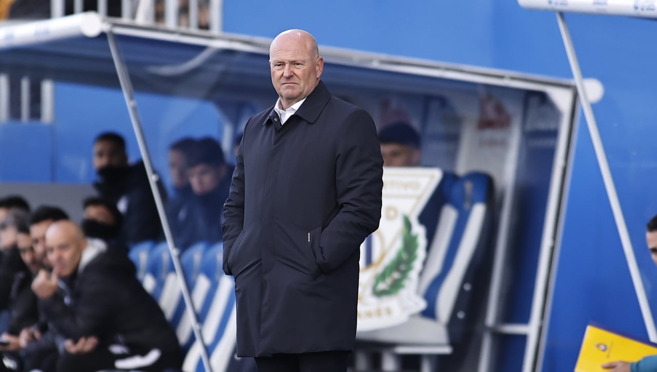 Pepe Mel se acuerda del Sevilla y ejerce su beticismo en Málaga