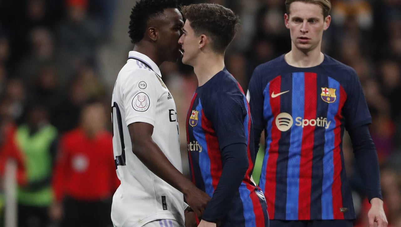 El 'caso Gavi' en el Barcelona salpica a Araújo sin merecerlo