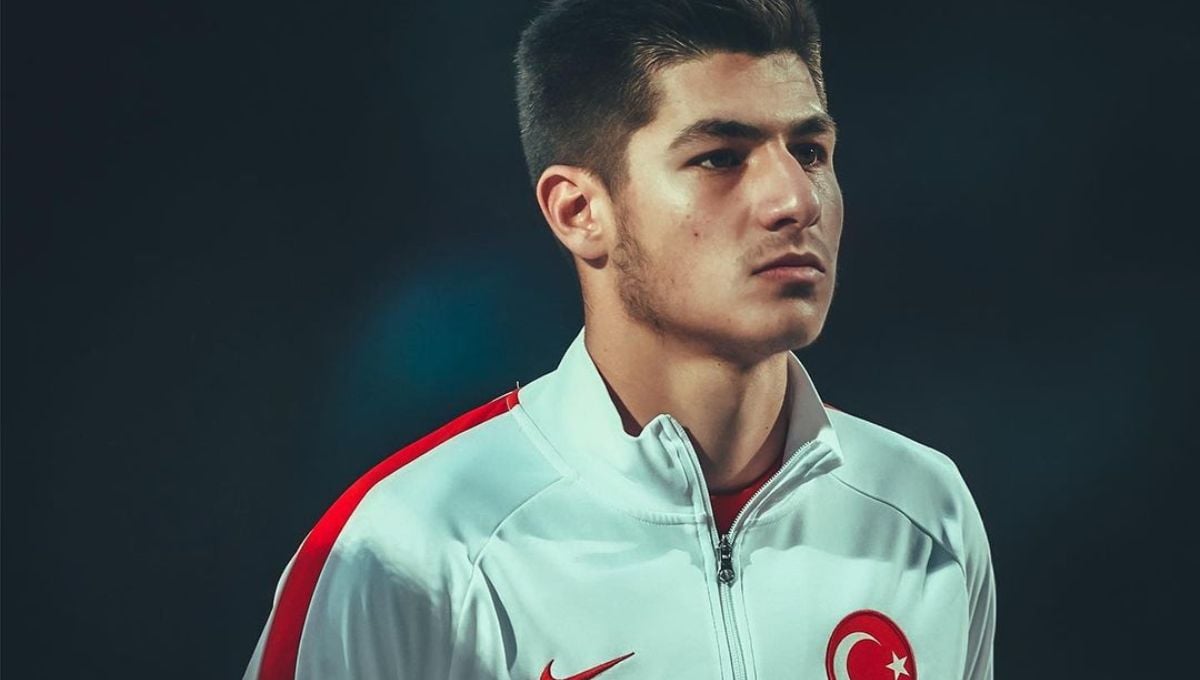 "Ha llegado una oferta del Sevilla"