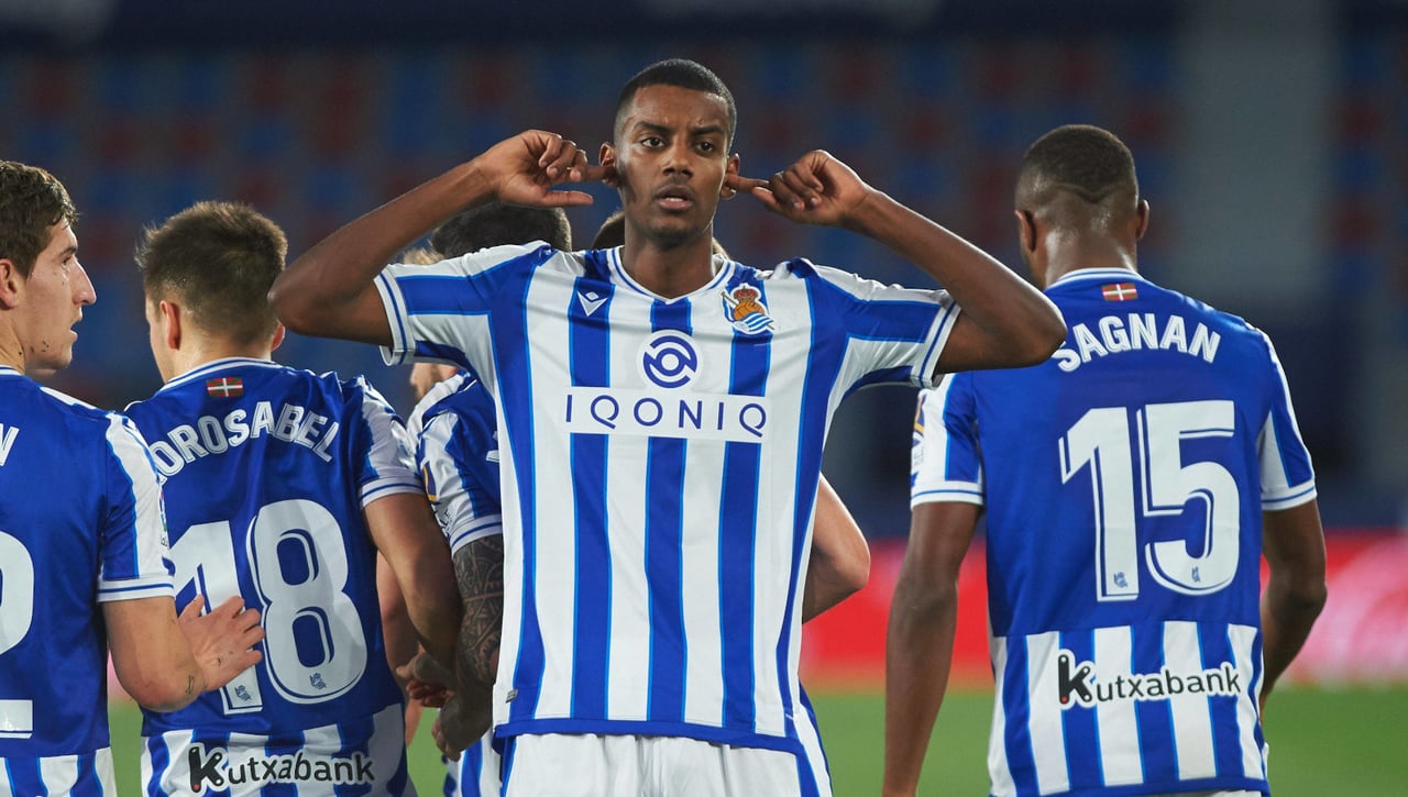 Llenó las arcas de la Real Sociedad y ahora es protagonista en Champions League