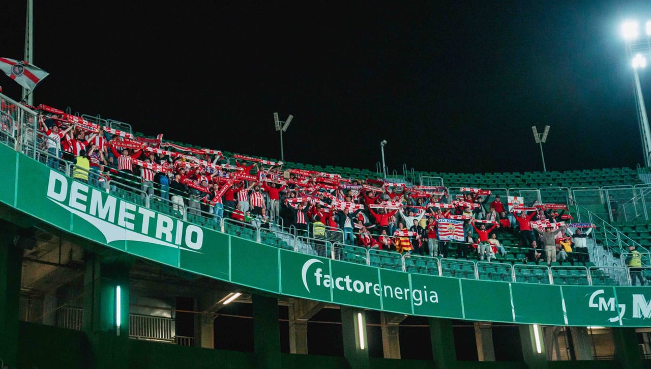 Himno del Almería: historia y letra del himno del equipo indálico