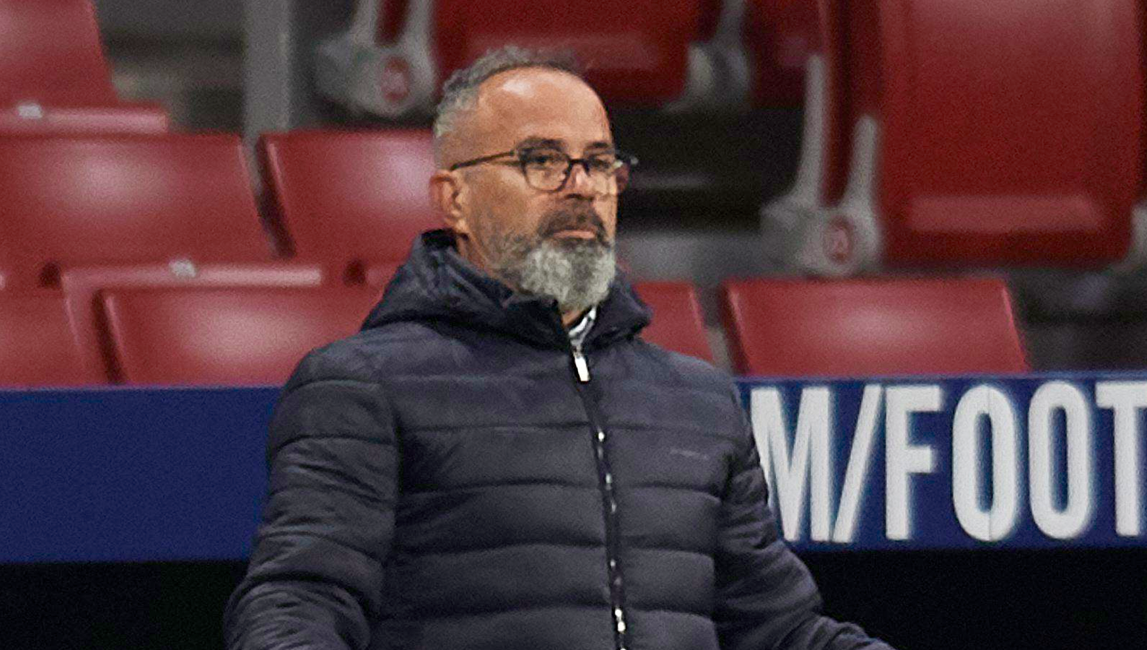 Primeros contactos con Álvaro Cervera para que se convierta en el nuevo entrenador