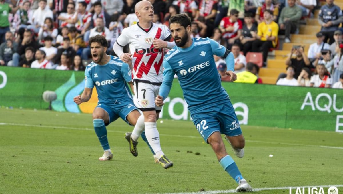 Antony cùng Betis vỡ mộng dự Champions League mùa tới 3 El vestuario del Betis lo apuesta todo a la Conference - Estadio Deportivo