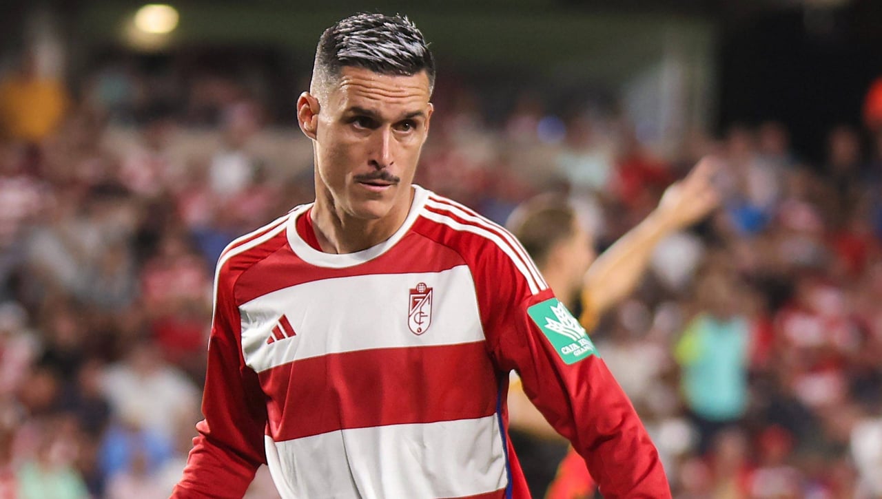 El Granada confirma dos nuevas salidas