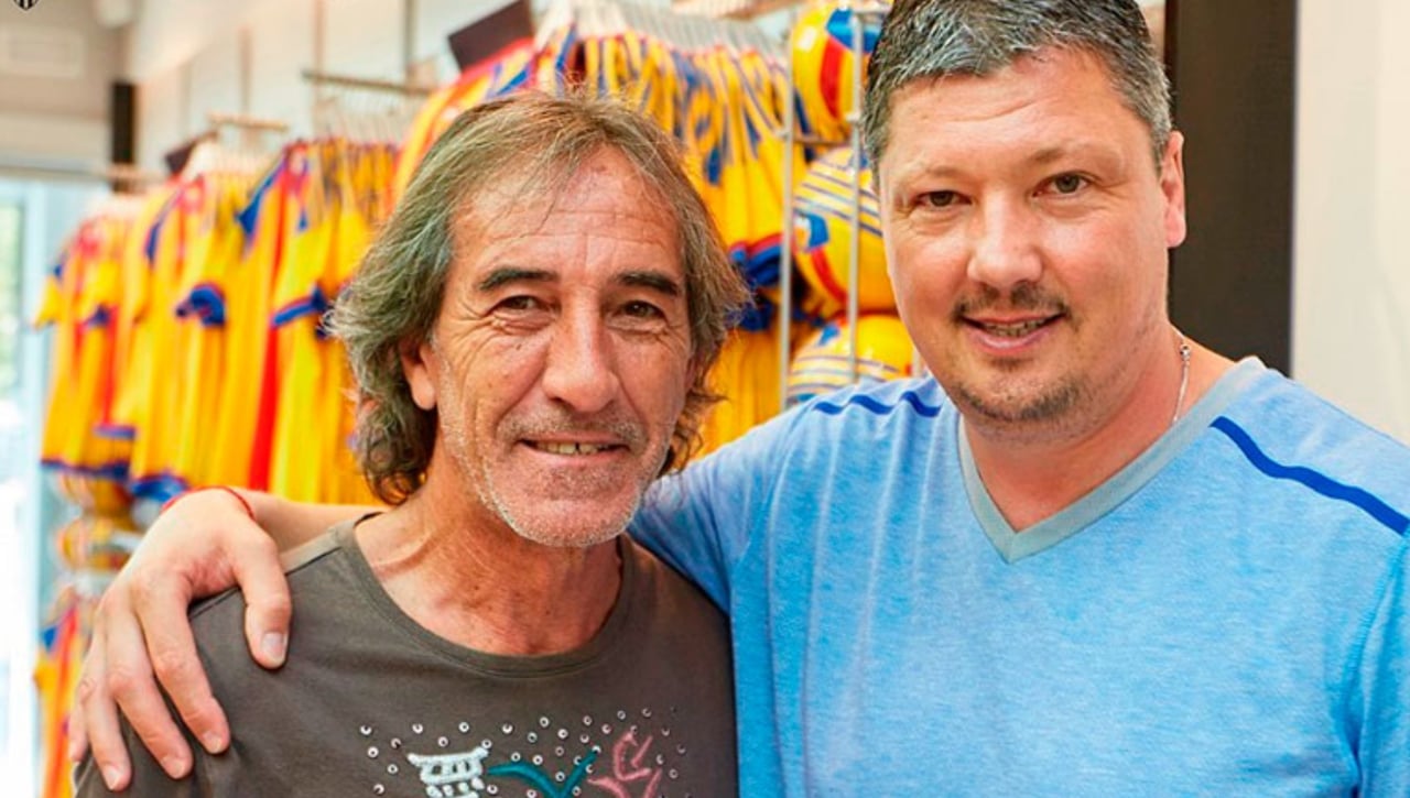 Juanjo Rodri, amigo de Penev, desvela su delicado estado de salud: ﻿"Ha perdido en menos de un mes 30 kilos de peso, el cáncer se ha extendido a otros órganos"