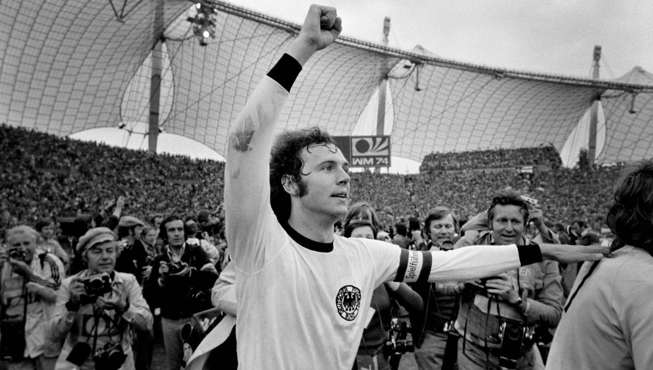 Muere Franz Beckenbauer, campeón del mundo y primer defensa Balón de Oro