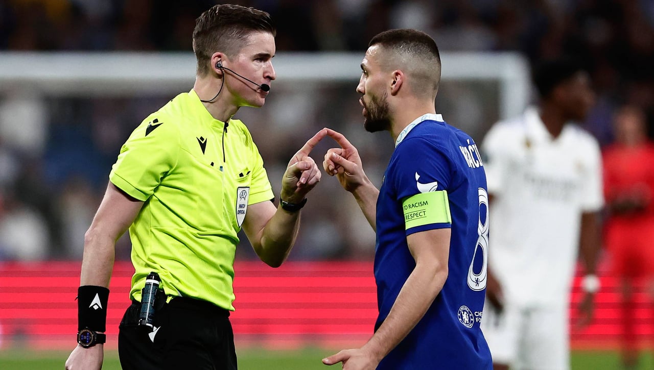 La oleada de violencia lleva a los árbitros al límite