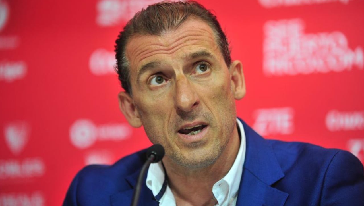 La vuelta de Óscar Arias