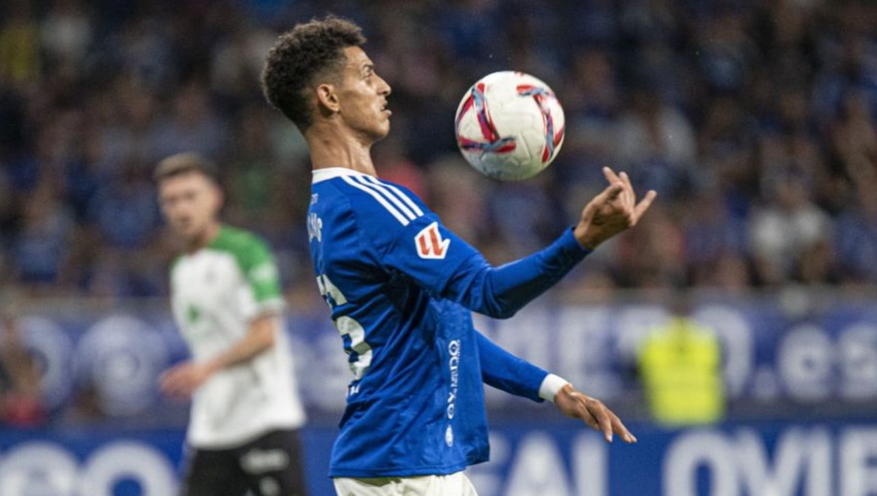 El Girona tiene al 'recambio' de Savinho en Segunda