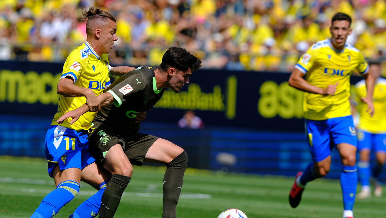 Girona - Cádiz: Horario y dónde ver en TV hoy el partido de LaLiga EA Sports