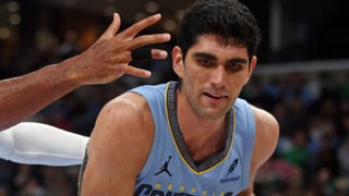 Duro palo para Santi Aldama