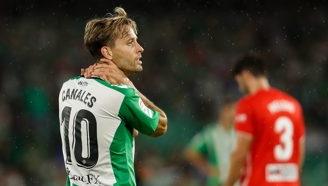 El Betis ya tiene una oferta formal de Rayados de Monterrey por Canales