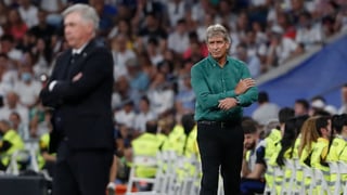 El 'repaso' de Pellegrini a Ancelotti por la polémica del césped