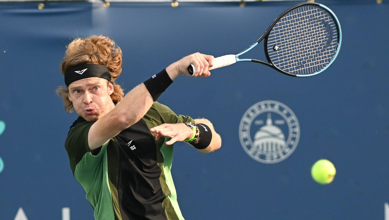 Rublev mantiene el Masters 1000 de Toronto sin sorpresas