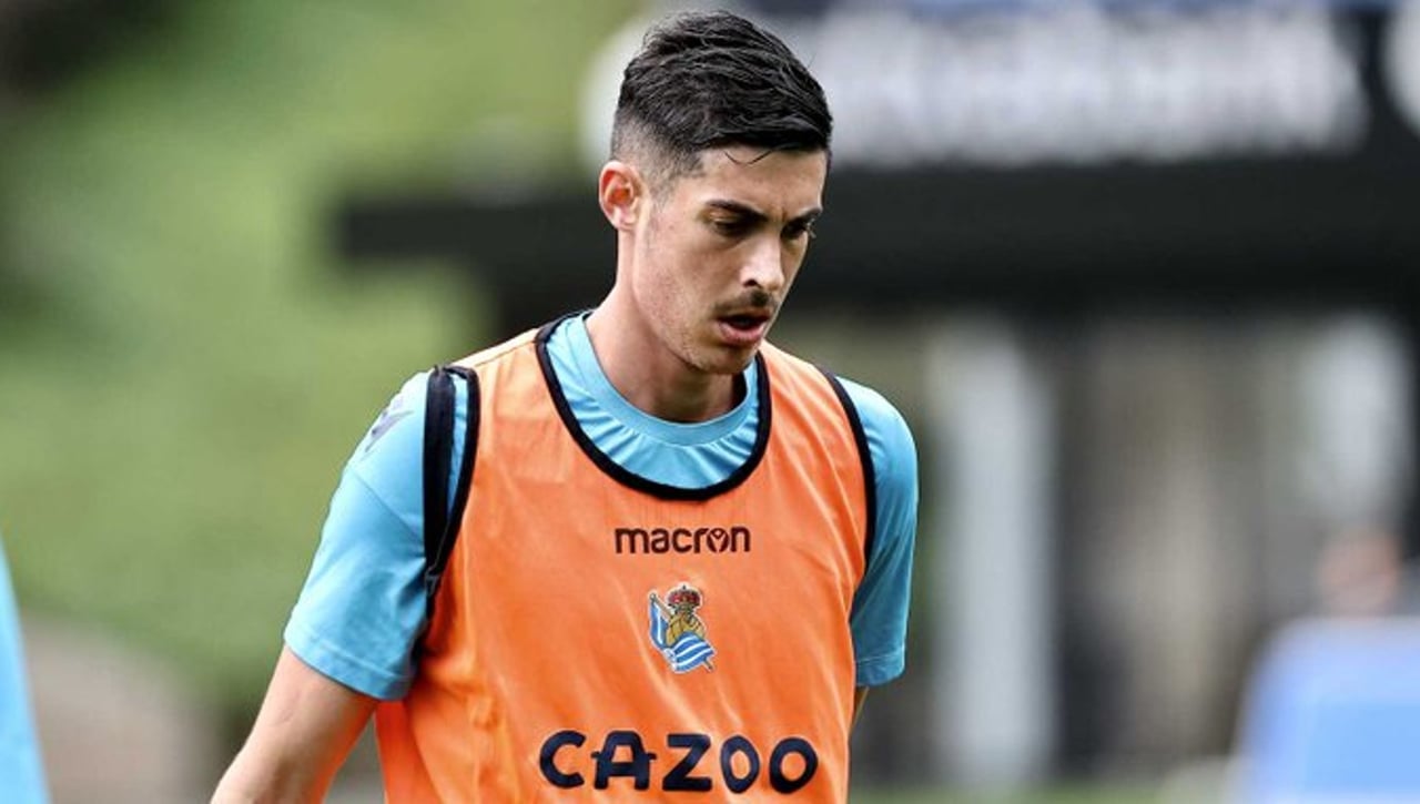 Carlos Fernández vuelve a ver la luz