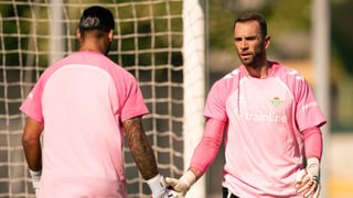 Pellegrini se sale con la suya en la portería: veteranía, equilibrio y pies