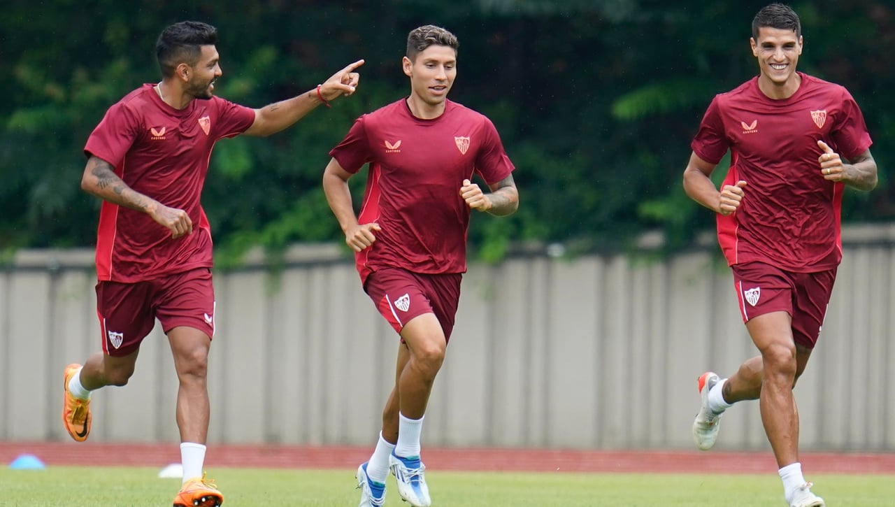 Último entrenamiento en Seúl, parada en Sevilla y rumbo a Lagos