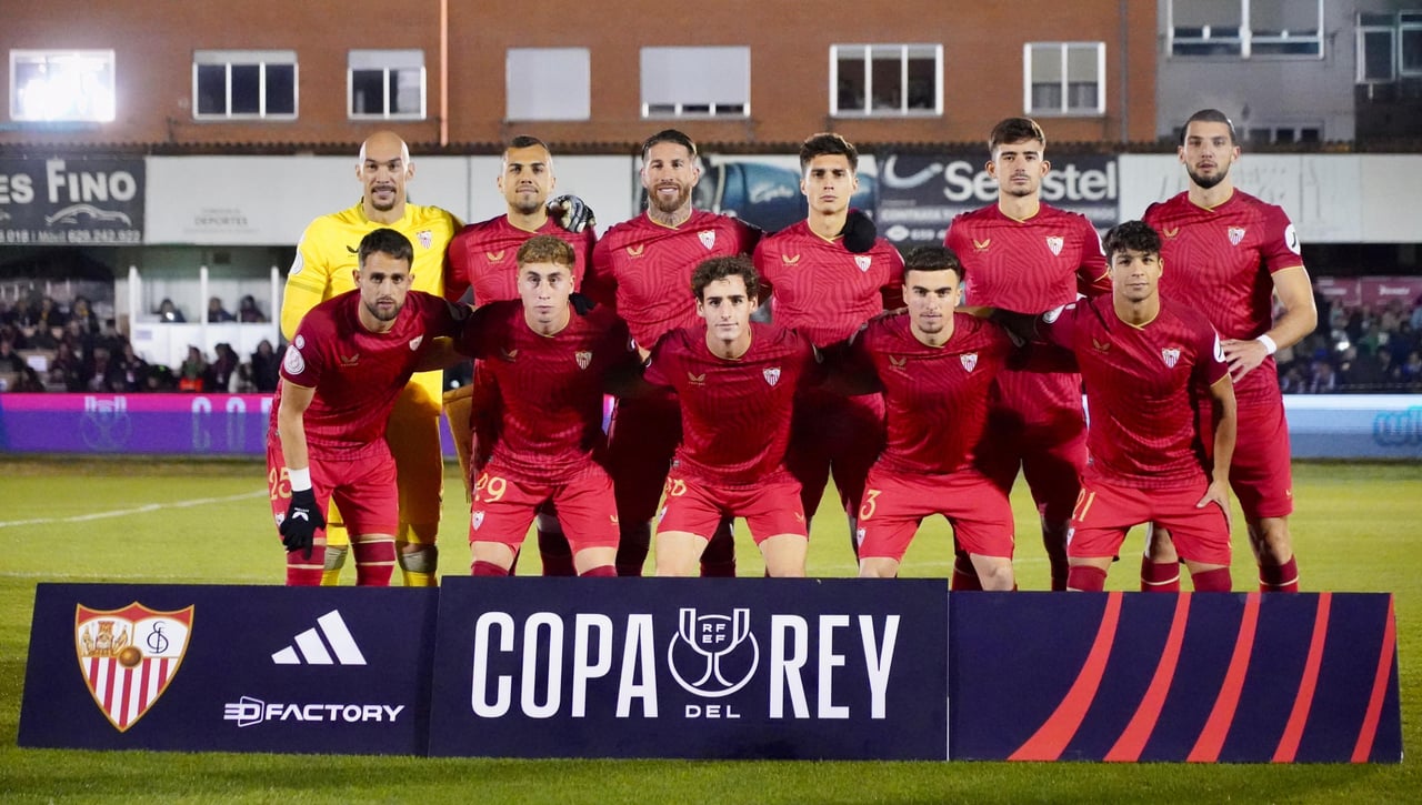 Puntos uno a uno del Sevilla frente al Astorga: de las ganas de Darío a la apatía de Rafa Mir