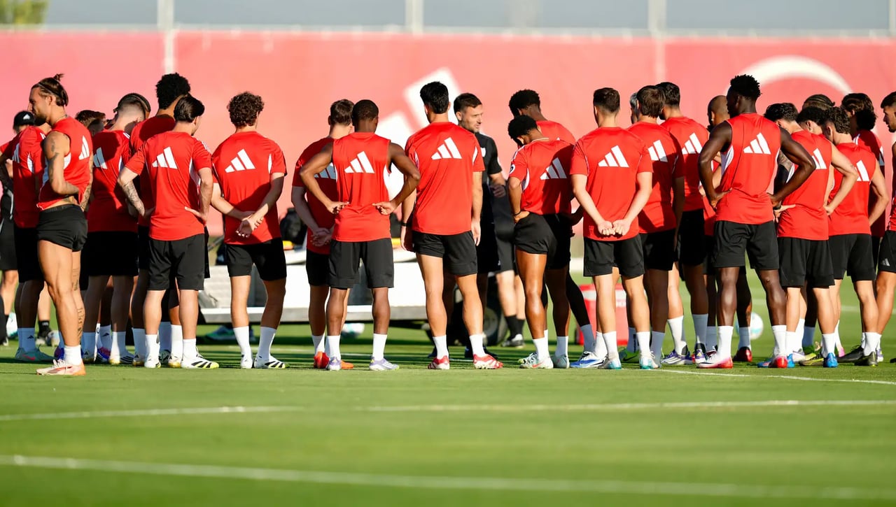 El Sevilla le canta a su primer amor