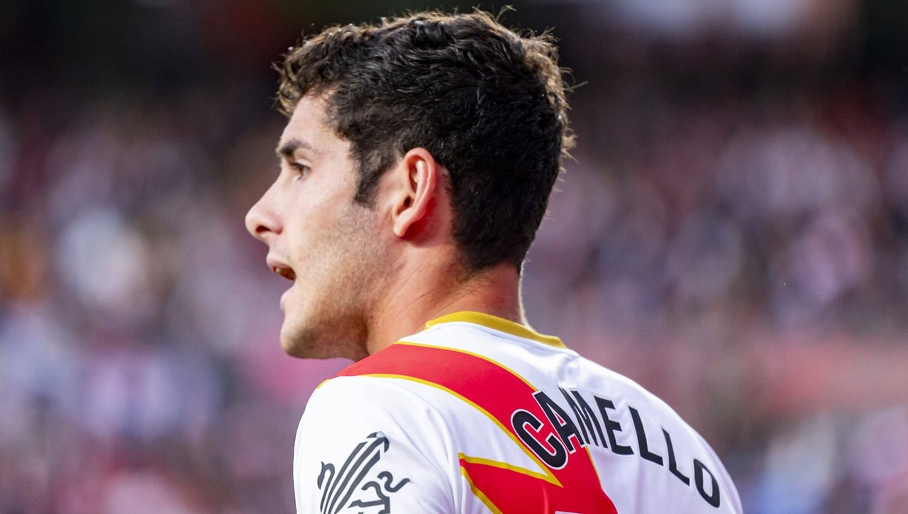 El Rayo Vallecano se pronuncia sobre lo de Sergio Camello