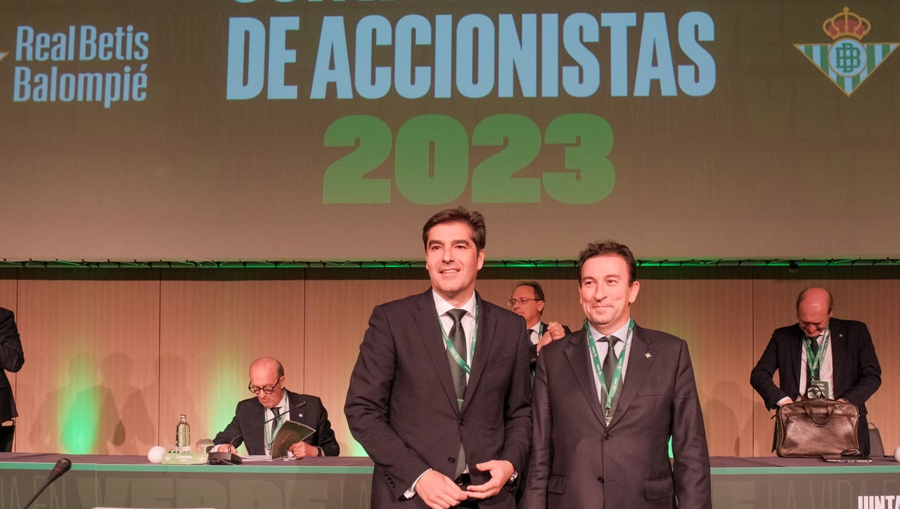 Los puntos 'calientes' de la Junta de Accionistas del Betis