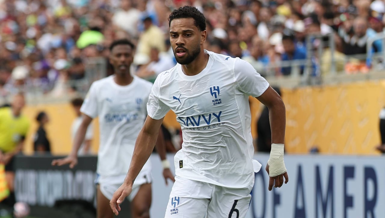 Se ofrece a fichar por el Atlético de Madrid y solucionar el problema del lateral izquierdo