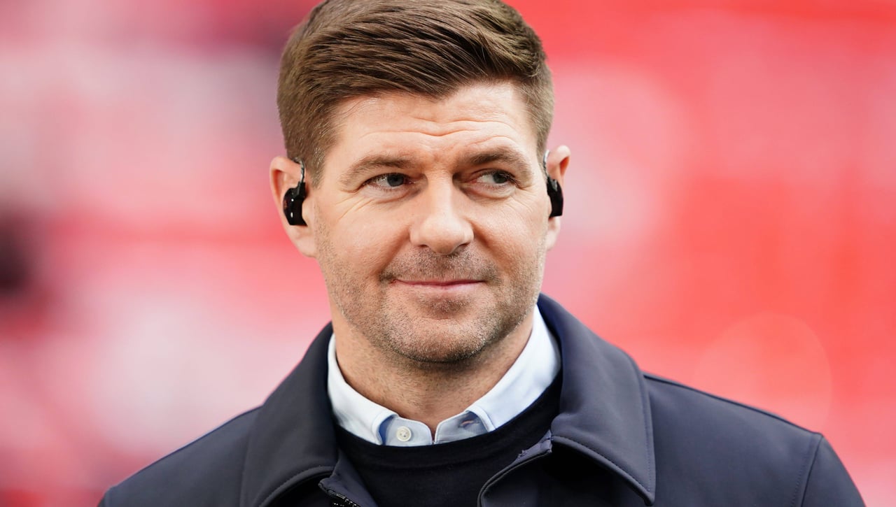 Steven Gerrard aparece en la lista de candidatos del Middlesbrough tras la salida de Rob Edwards