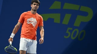 Alcaraz - Rinderknech en directo: resume del partido de Carlos Alcaraz en la primera ronda del ATP 500 de Doha hoy en vivo online