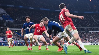 Francia humilla a Gales y desata el pánico en el Seis Naciones 