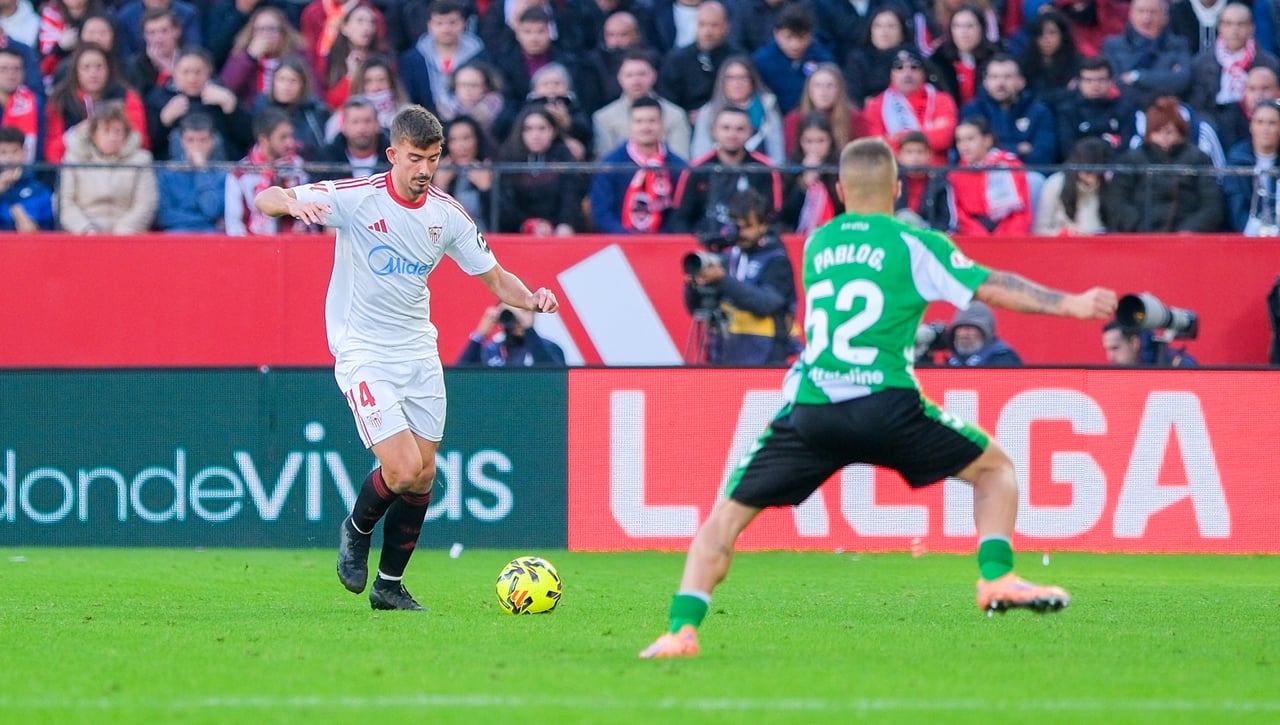 Casi un mes después, Kike Salas regresa del ostracismo