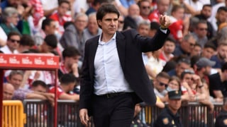 Karanka desvela la figura clave en su salida del Athletic: "Me dijo que no había problemas en pagar 1.000 millones de pesetas"