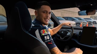 Óliver Torres bendice la llegada de Lucas Ocampos y lo suma a un reto