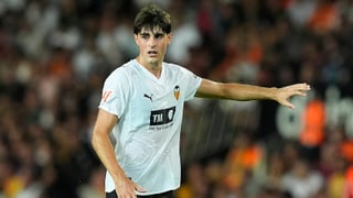El Valencia se frota las manos con Javi Guerra tras las primeras jornadas de LaLiga