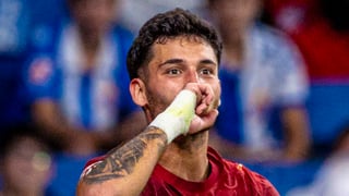 Las respectivas molestias de Hugo Duro y Gayá acaparan los focos en el entrenamiento del Valencia