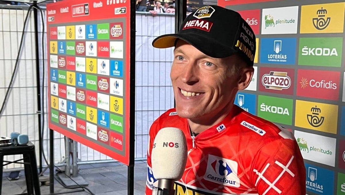El Jumbo Visma pone a Gesink el primer maillot rojo, Roglic marca territorio