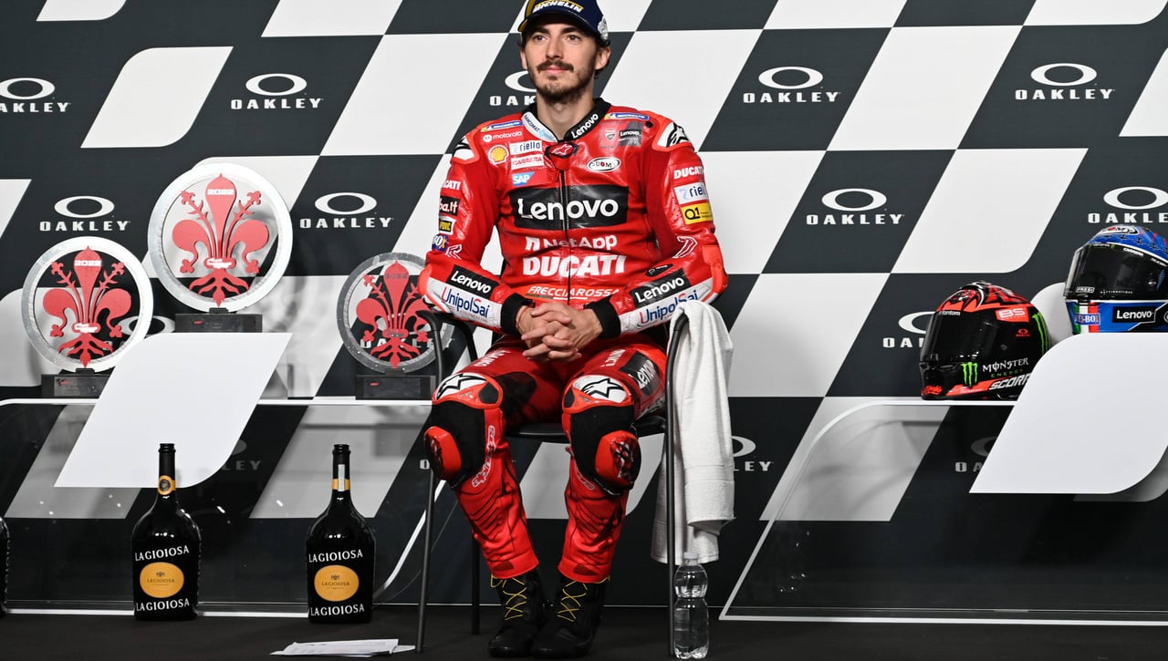 Pecco Bagnaia, adiós