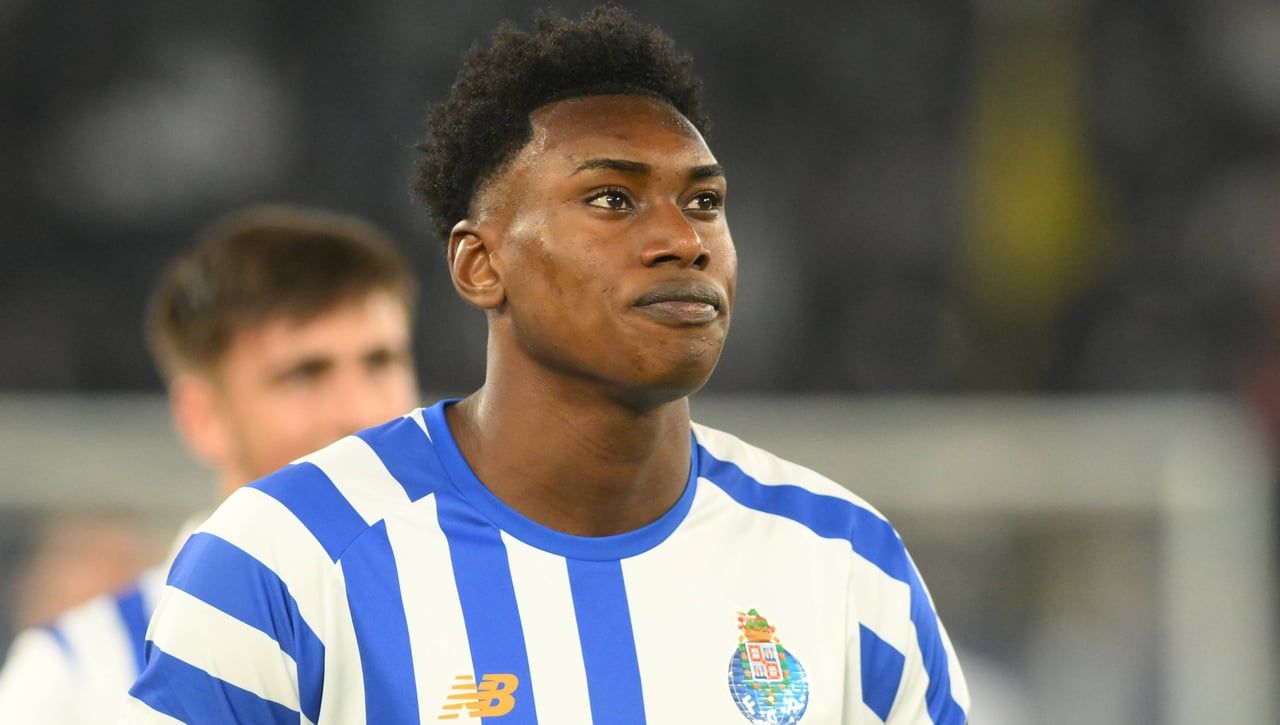 El fichaje de Samu Omorodion, más cerca