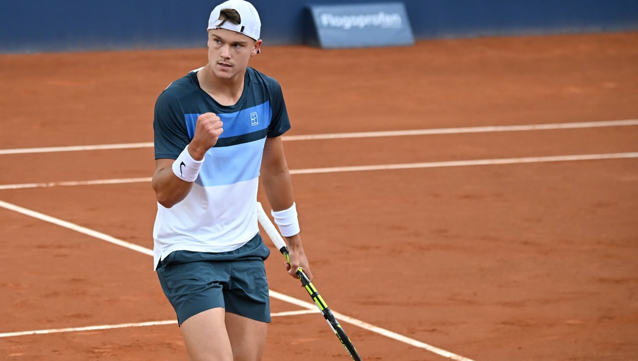 Rune evita la primera gran sorpresa en el Conde de Godó