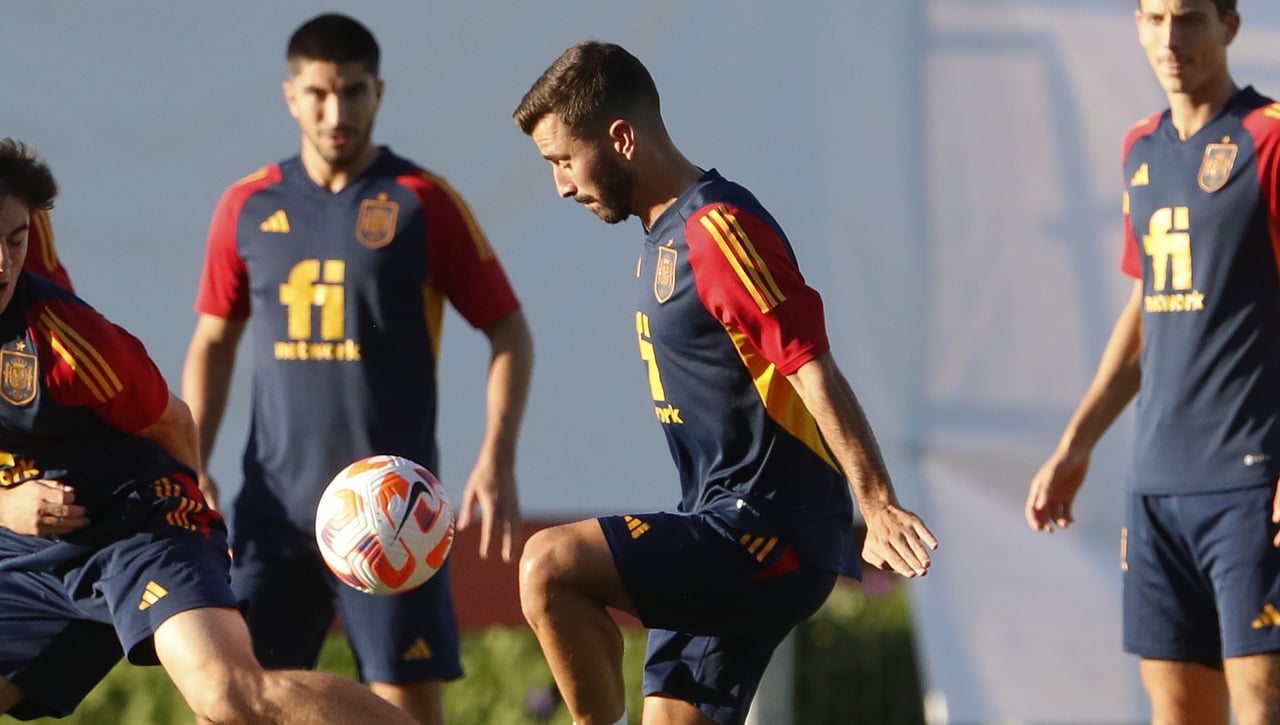 Los sustitutos de Gayá que maneja Luis Enrique para el Mundial de Qatar 2022