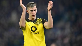 Schlotterbeck "se piensa" su futuro en el Dortmund y el Bayern Múnich irrumpe por su fichaje