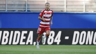 Stoichkov, fichaje oficial