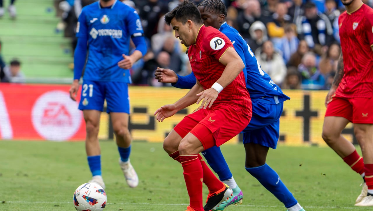 La RFEF condena lo sufrido por Acuña