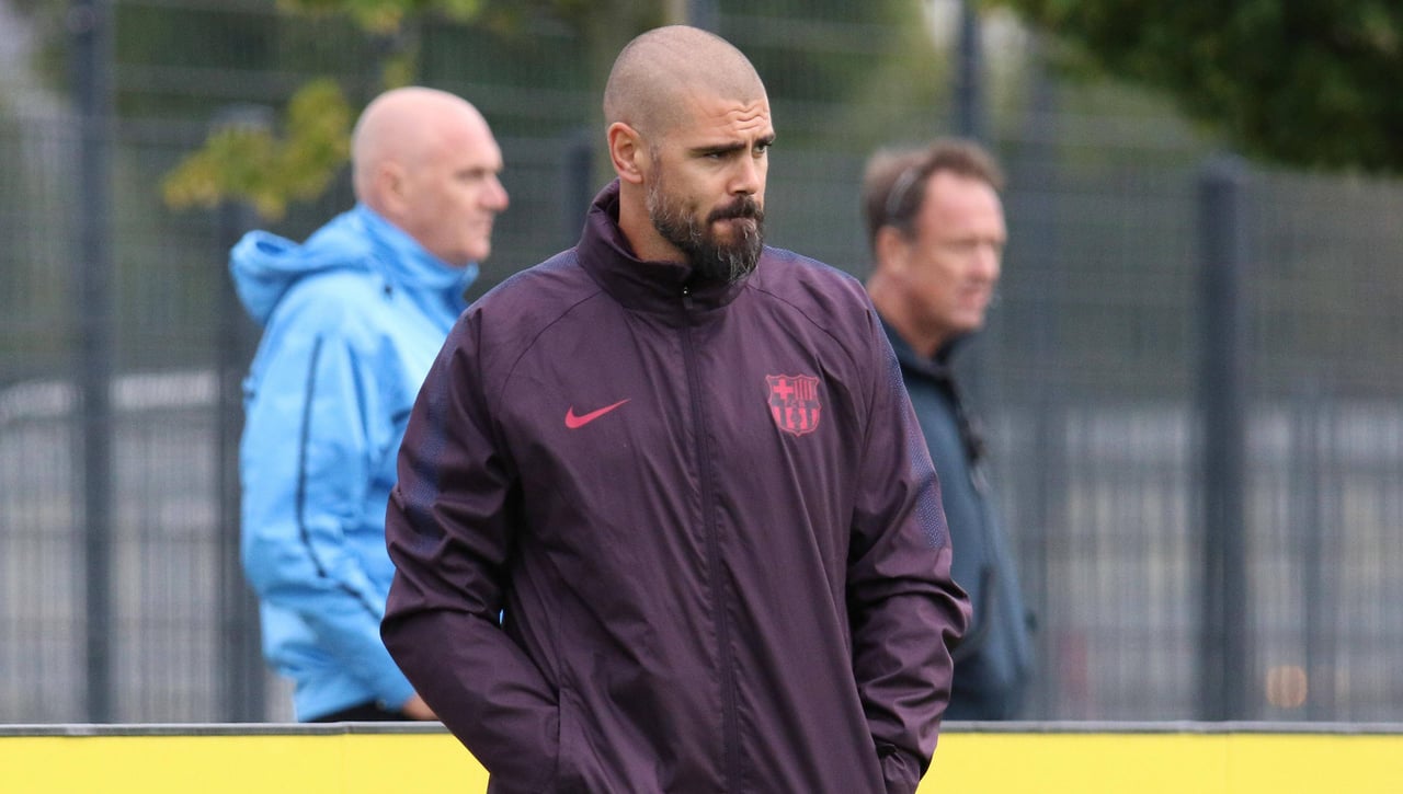 El dardo de Víctor Valdés al Barcelona