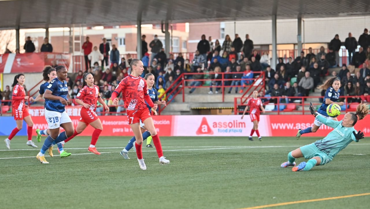 2-2: Una ex evita sobre la bocina el mejor estreno posible para Gerardo García al frente del Féminas