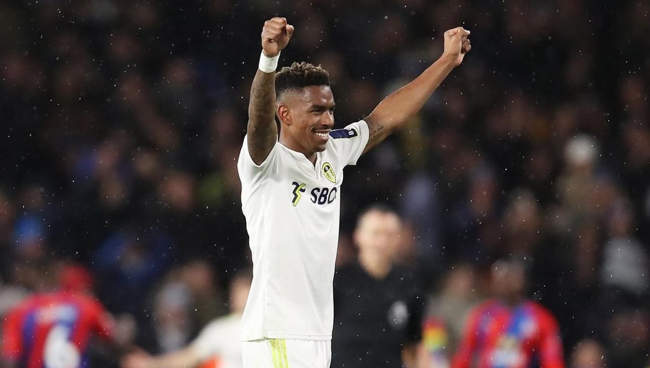 Tientan a Junior Firpo para que vuelva a casa