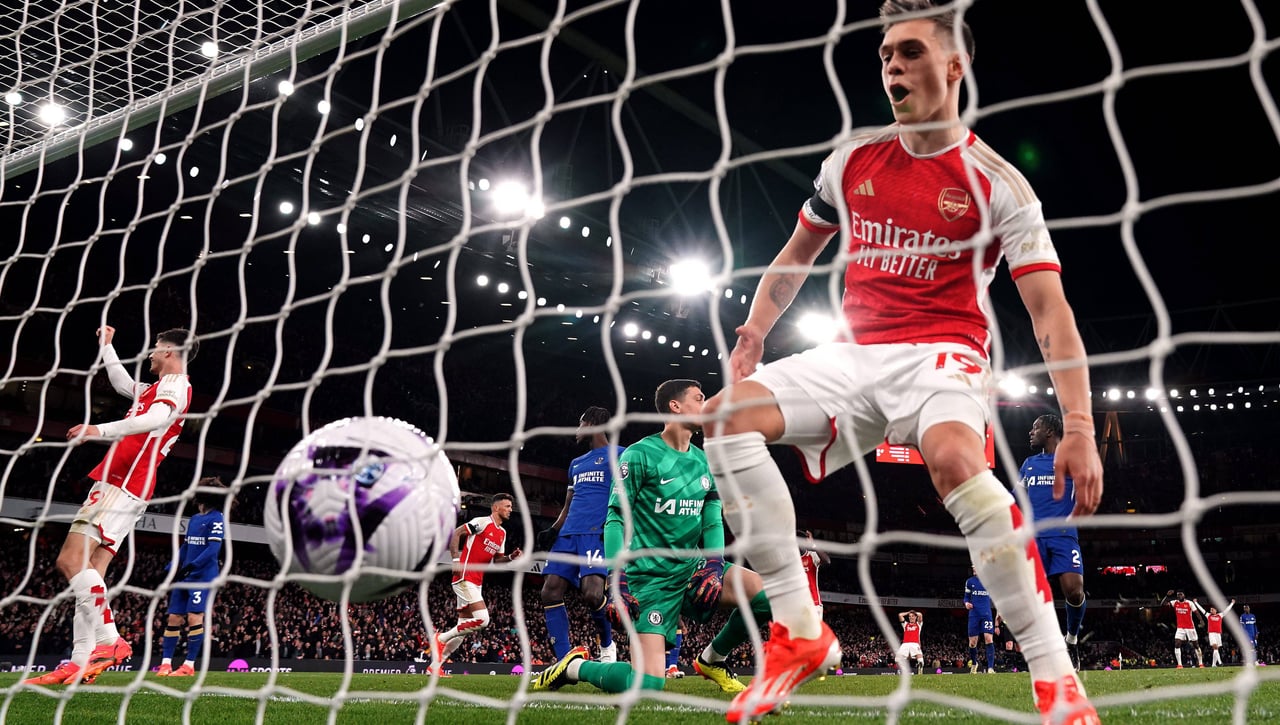 El superordenador también define al campeón de la Premier y los puestos de descenso