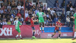 Yeclano 3-1 Betis Deportivo: Desquiciado por el árbitro, se deja remontar al final